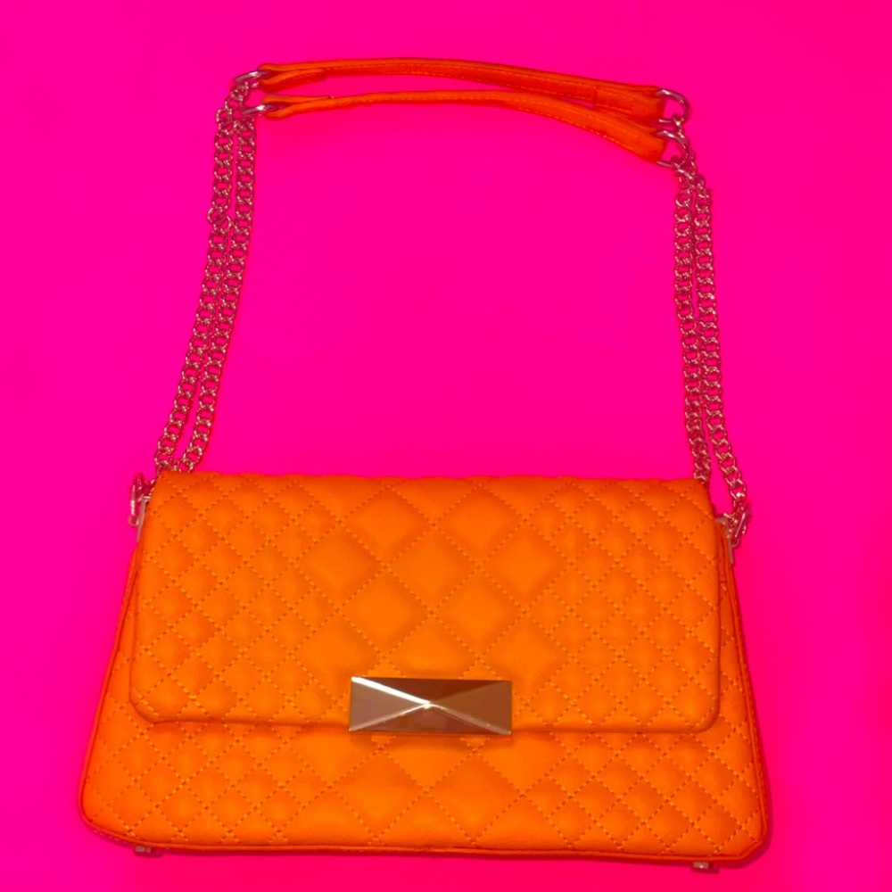 INTERNATIONAL CONCEPTS CROSSBODY/SHOULDER PURSE - GOLD HARDWEAR